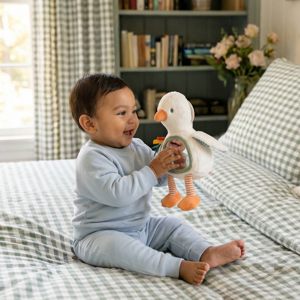 Itzy Ritzy - *NEW* Itzy Bitzy Mirror™ Sensory Tummy Time Mirror - Goose - Baby Dill