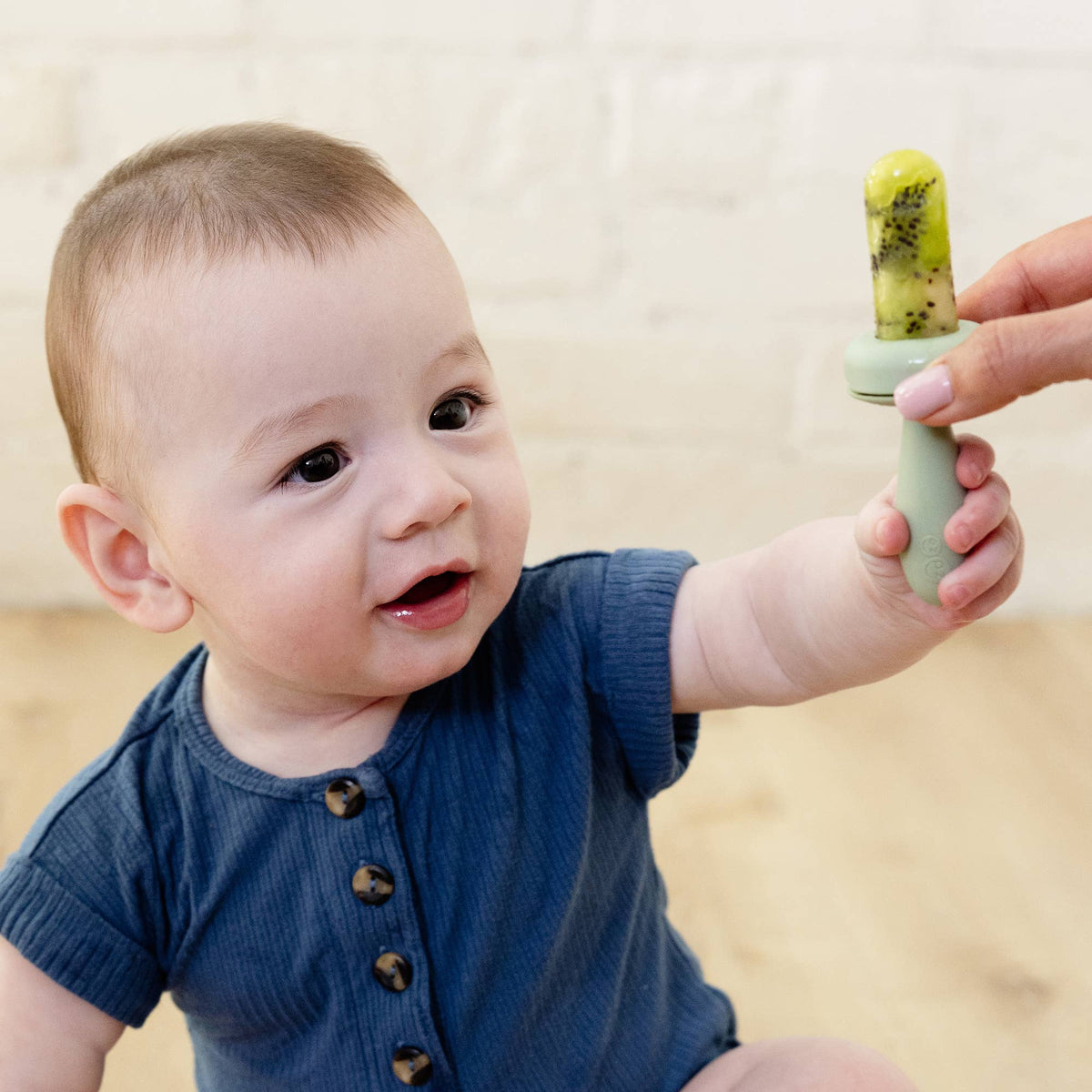 ezpz - Baby-Led Gumline Feeder - Baby Dill