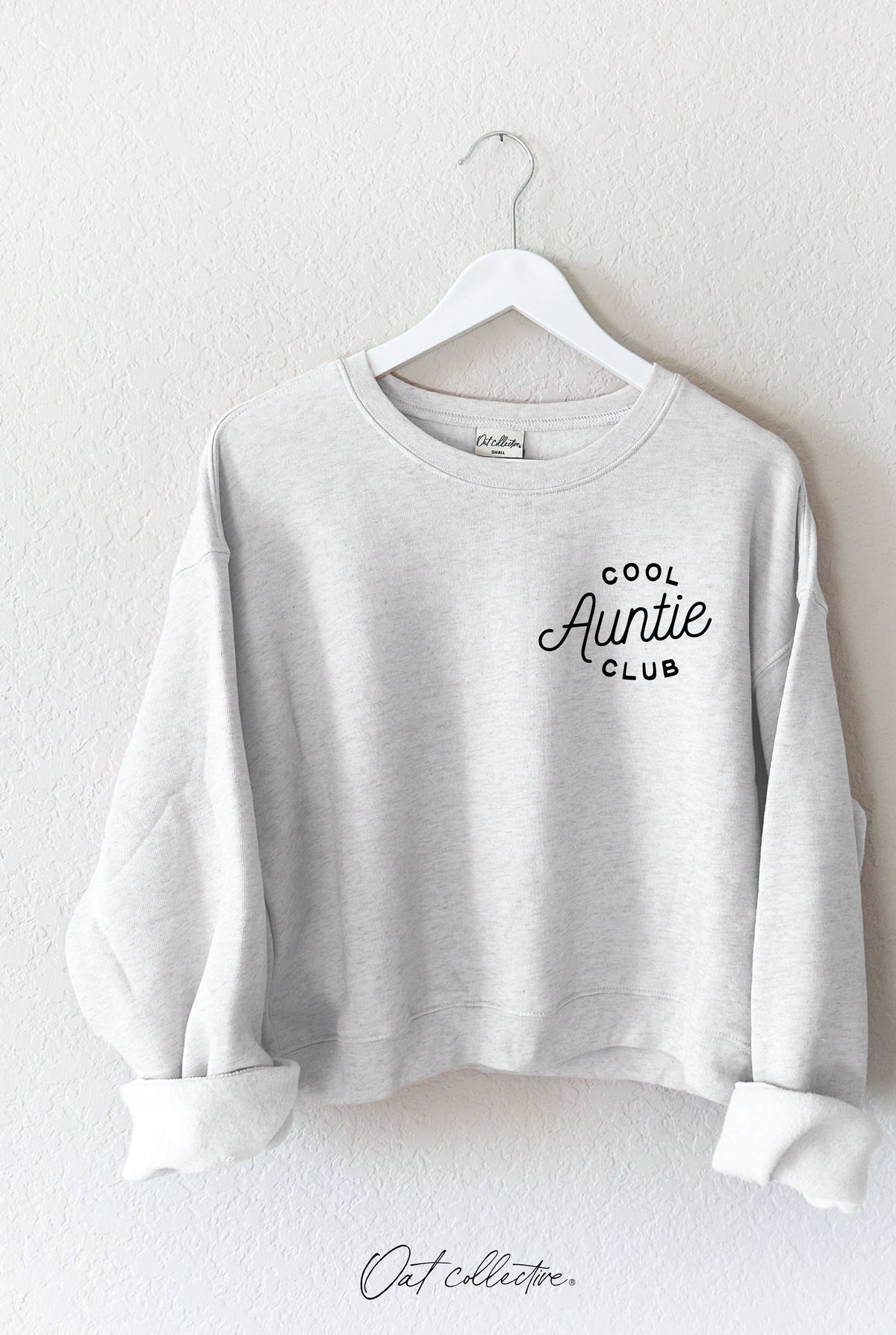 COOL AUNTIE CLUB Mid Graphic Sweatshirt