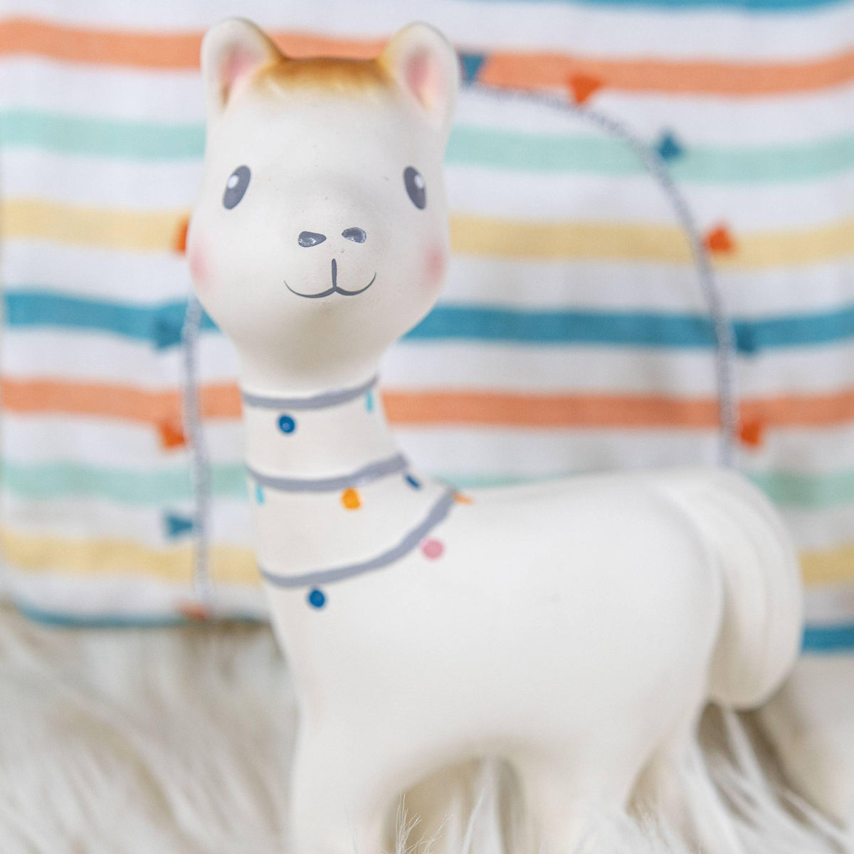 Lilith the Llama Organic Natural Rubber Teether Toy - Baby Dill