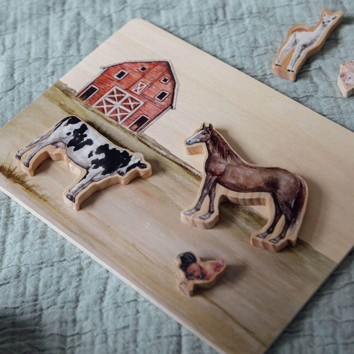 Farm Animals Wooden Puzzle: A Tabitha Paige Puzzle