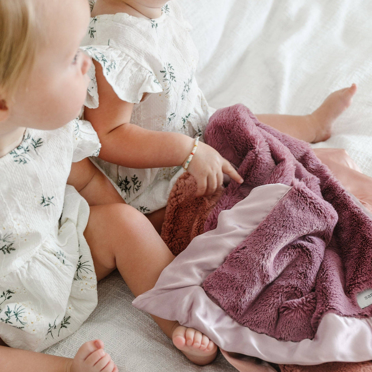 Satin Border Mini Blankets - Baby Dill