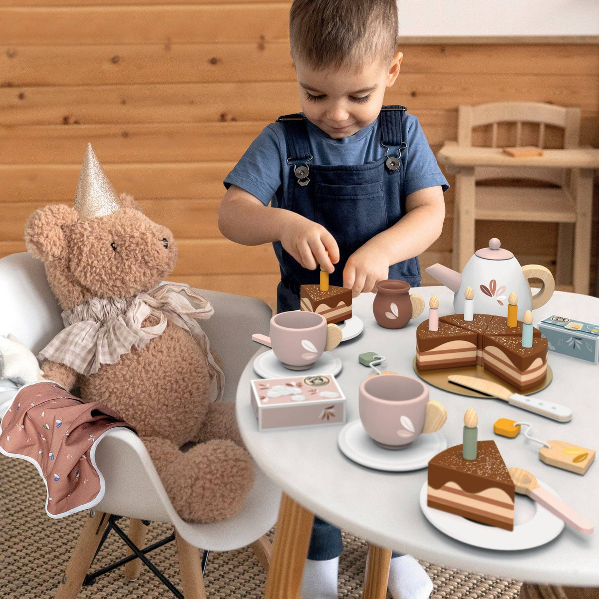 Wood Birthday Tea Set - Baby Dill