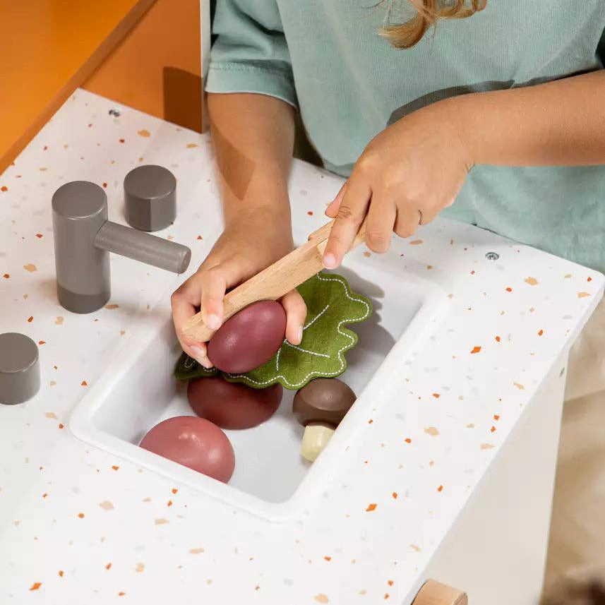 Coco Village - Wooden Vegetables Playset - Baby Dill