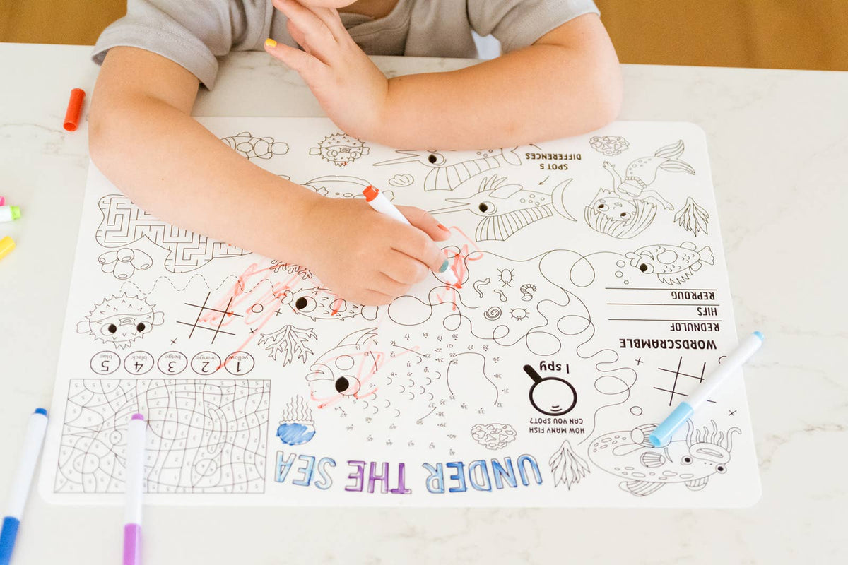 Silicone Reusable Coloring Placemat with Markers - Baby Dill