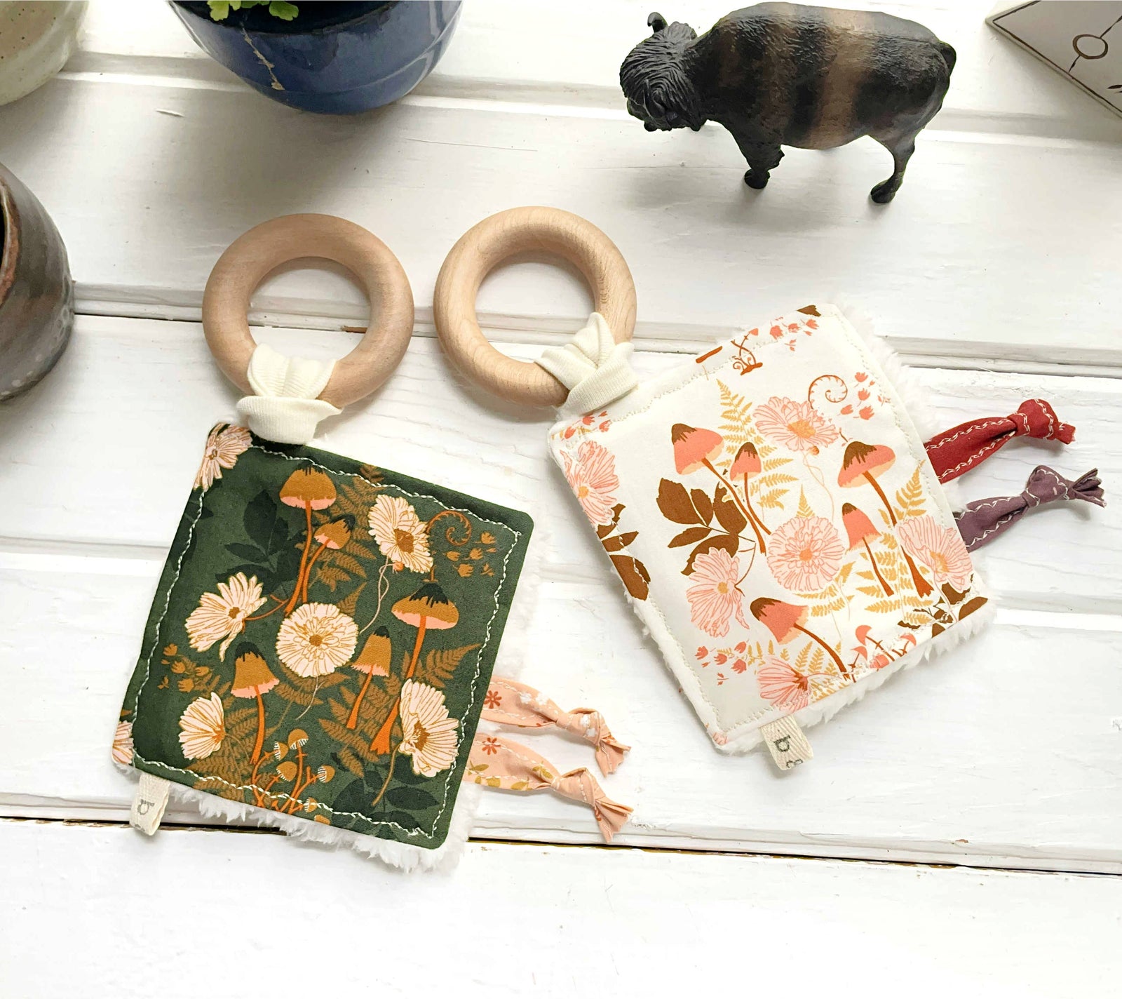 Woodland Forest Floor Floral Sensory Crinkle Toy & Teether - Baby Dill