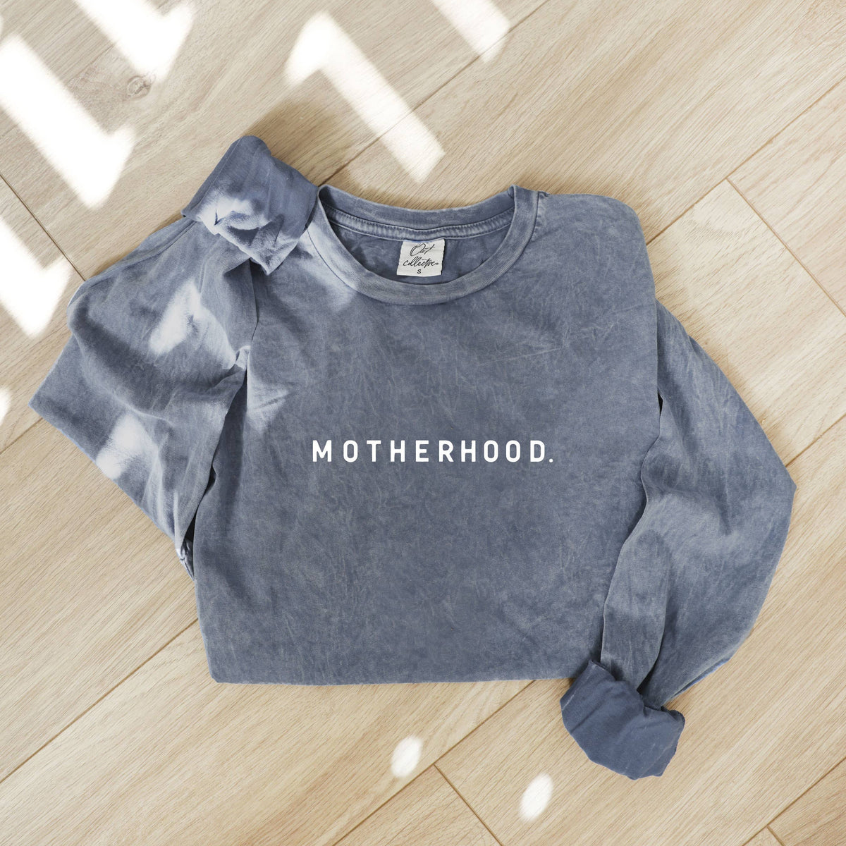 MOTHERHOOD Mineral Washed Cozy Long Sleeve Top