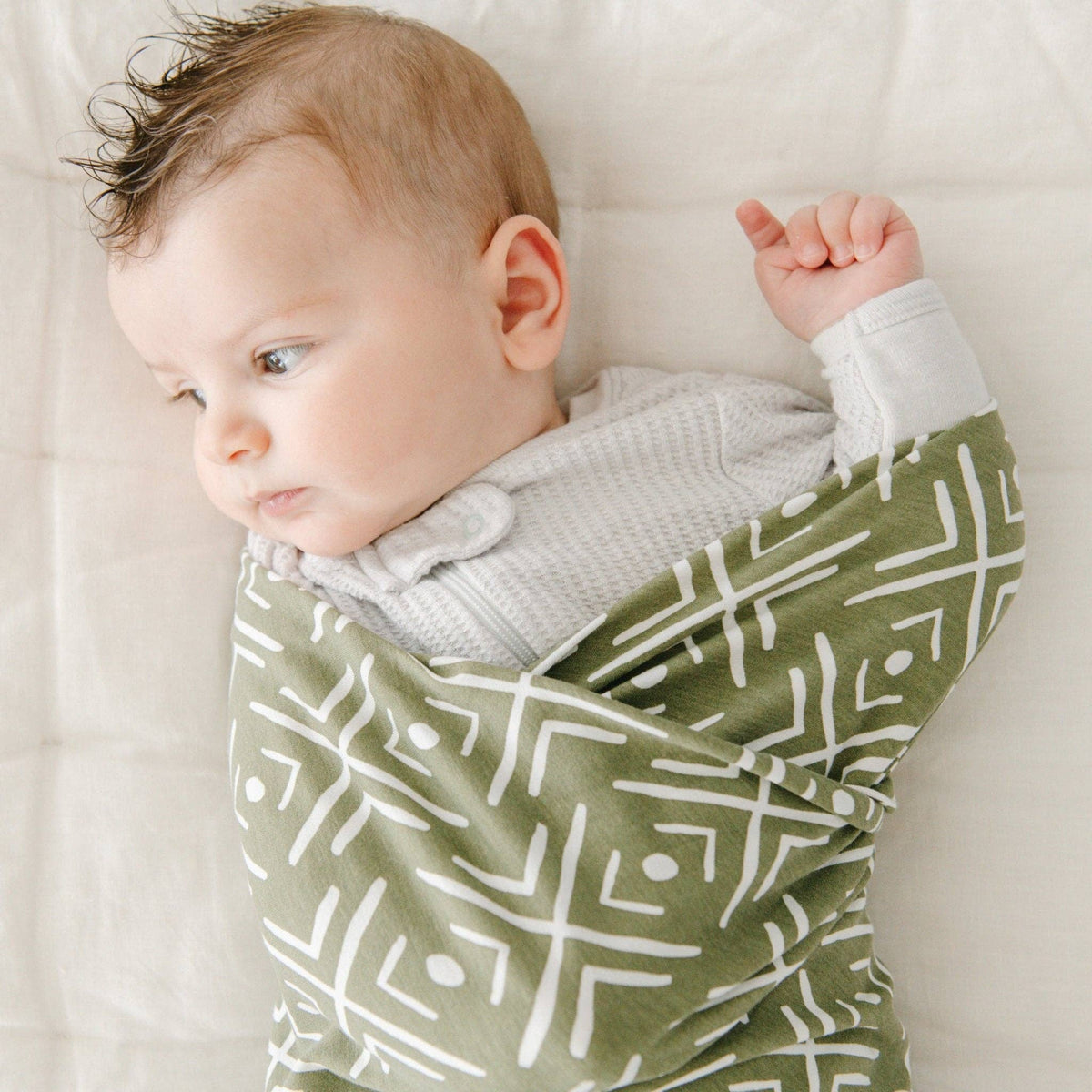 Stretchy Swaddle - Baby Dill