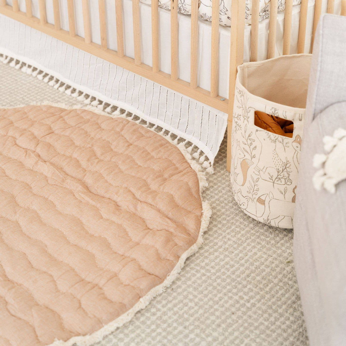 Ezra Quilted Woodland Playmat - Baby Dill
